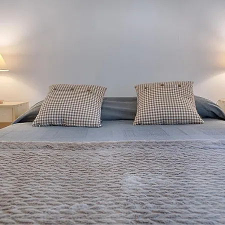 Saplan Real Estate Maladeta Apartment *